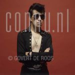 13-05-1978 Link Wray at studio in Amsterdam.

[keywords]Posed, Half Length, Sunglasses[/keywords]